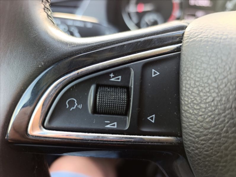 Škoda Fabia 1,0 TSi 70kW Kamera Klima Alu - fotka 23 z 33