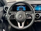 Mercedes-Benz Třídy A 180d - náhled 14
