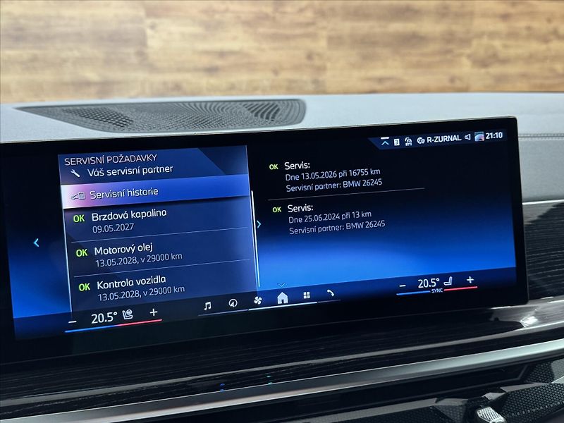 BMW X5 40i M SPORT ZÁRUKA SERVIS - fotka 25 z 33
