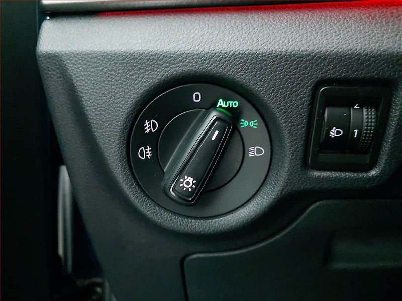 Škoda Scala (2021) Ambition 1.0 TSI, ČR,1.maj - fotka 18 z 19