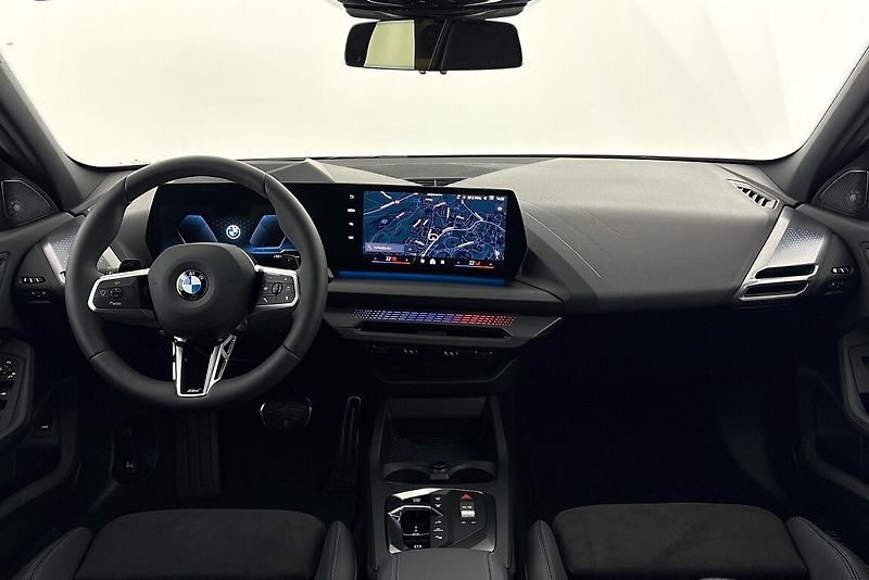 BMW Řada 1 120d - fotka 7 z 17