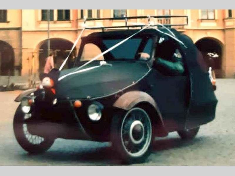 Svatba se konala 13.6.2020 a na auto nám posadili synovce Matyáše.
