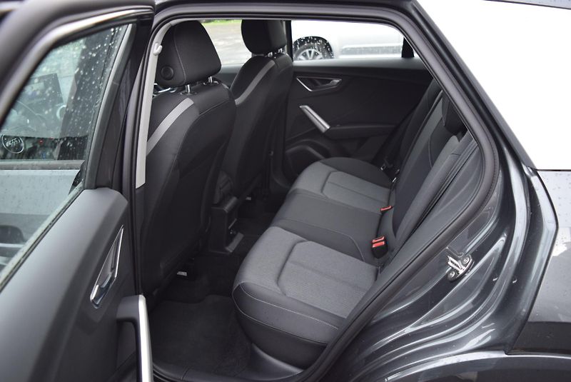 Audi Q2 (2025) 1.5TSI 110kw 35TFSI S-LINE NAV - fotka 15 z 46