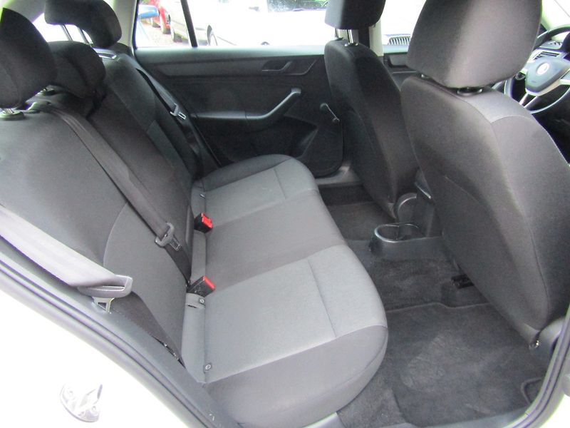 Škoda Rapid (2015) 1.2 TSI 63kW - fotka 26 z 36