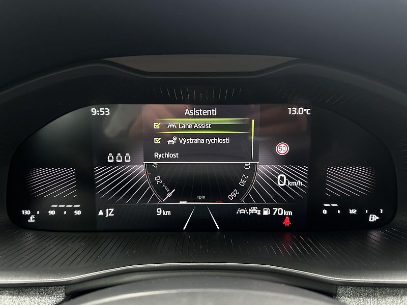 Škoda Kamiq 1.0TSi 116PS Selection 2Z.KLIM - fotka 17 z 37