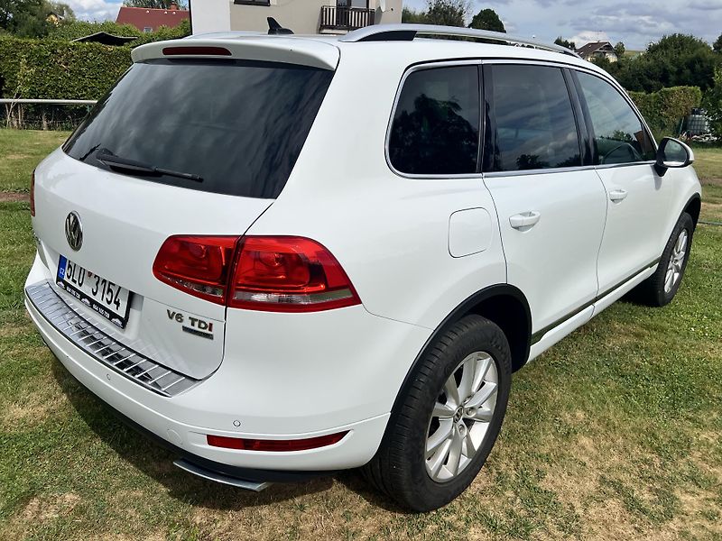 Volkswagen Touareg 3.0TDI 180KW,TZ,KůŽE,ROZVODY!! - fotka 7 z 52