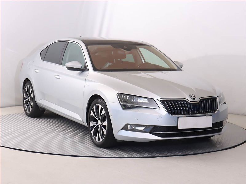 Škoda Superb (2016) 2.0 TSI, 4X4, Automat, Kůže - fotografie inzerátu