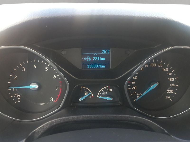 Ford Focus (2017) 1.0 74 kW, 1MAJ, ČR, SERVIS - fotka 10 z 12