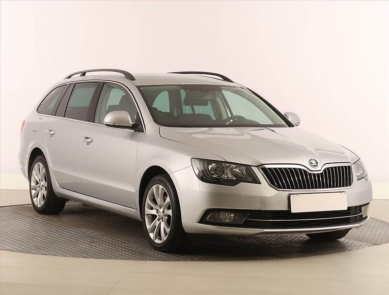 Škoda Superb (2014) 2.0 TDI, 4X4, Serv.kniha - fotografie inzerátu