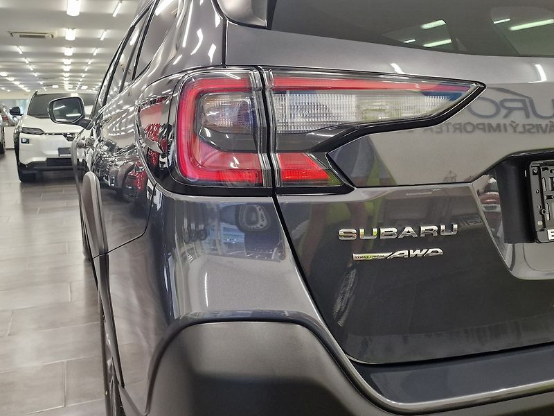 Subaru Outback (2025) 2.5 Comfort 2025 | Záruka - fotka 14 z 50