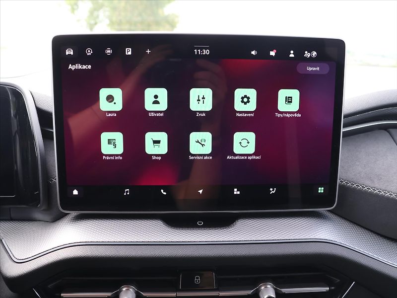 Škoda Kodiaq 2,0 2.0 TDI Sportline 4x4 DSG - fotka 24 z 32