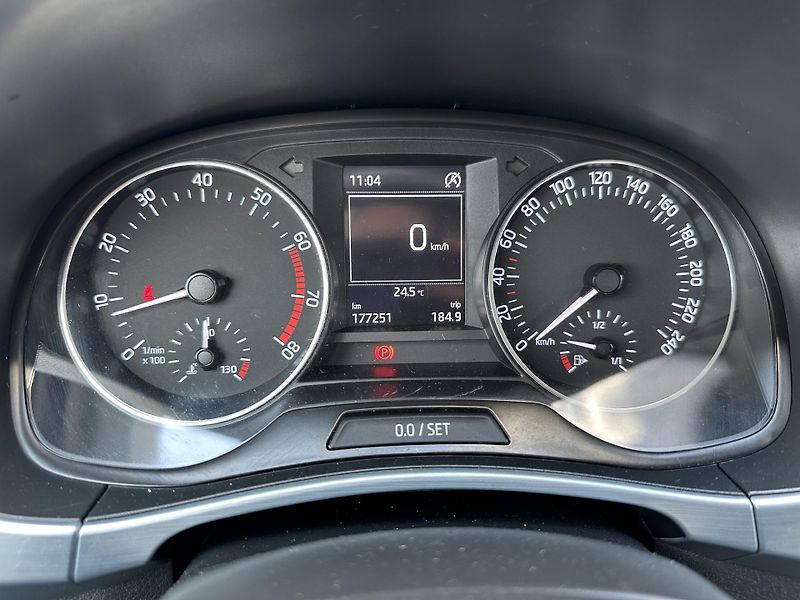 Škoda Fabia Combi 1.2 TSI Ambition  - fotka 9 z 24
