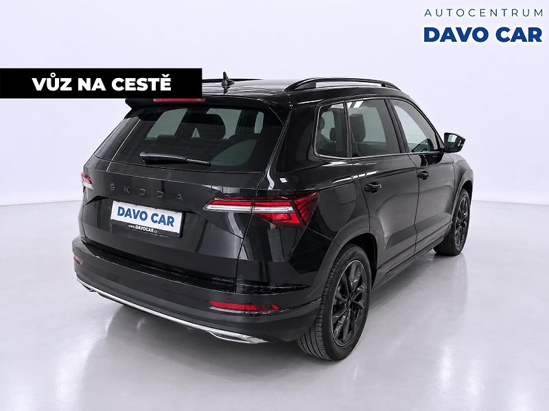 Škoda Karoq 2,0 TSI 140kW 4x4 DSG Sportlin - fotka 5 z 12