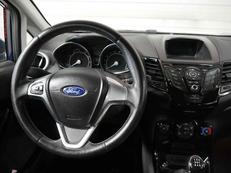 Ford Fiesta (2016) 1.0 EB, ČR - fotka 11 z 18