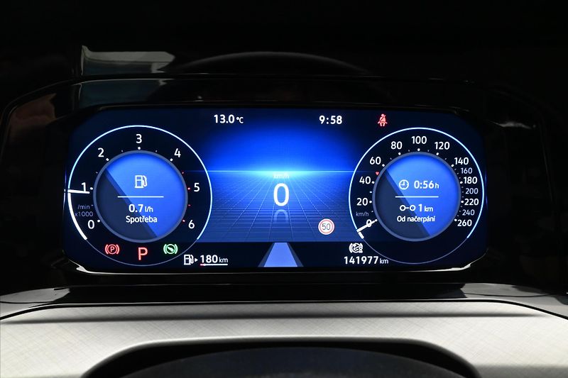 Volkswagen Golf 2,0 TDI 110 kW DSG Life Záruka - fotka 16 z 31