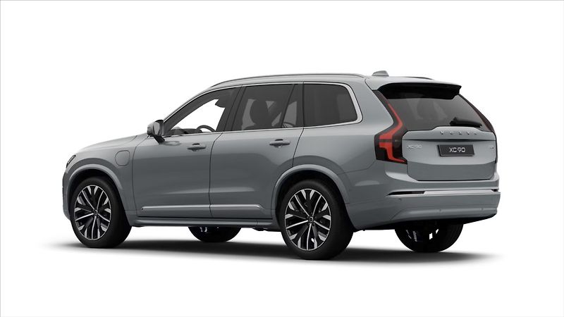 Volvo XC90 (2026) 2,0 T8 PHEV  Plus Bright - fotka 2 z 12