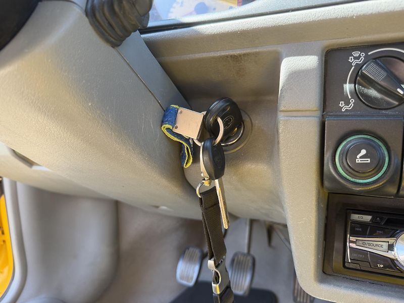 Škoda Felicia (2000) FUN 1,6MPI KOMPLETNÍ RENOVACE - fotka 68 z 83