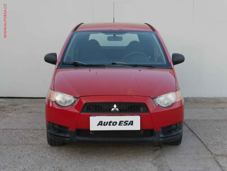 Mitsubishi Colt (2011) 1.3i, ČR, servis.kniha, AC - fotka 2 z 14