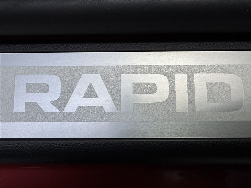 Škoda Rapid 1,2 TSI,63kW,tažné,1.maj.,ČR - fotka 47 z 50
