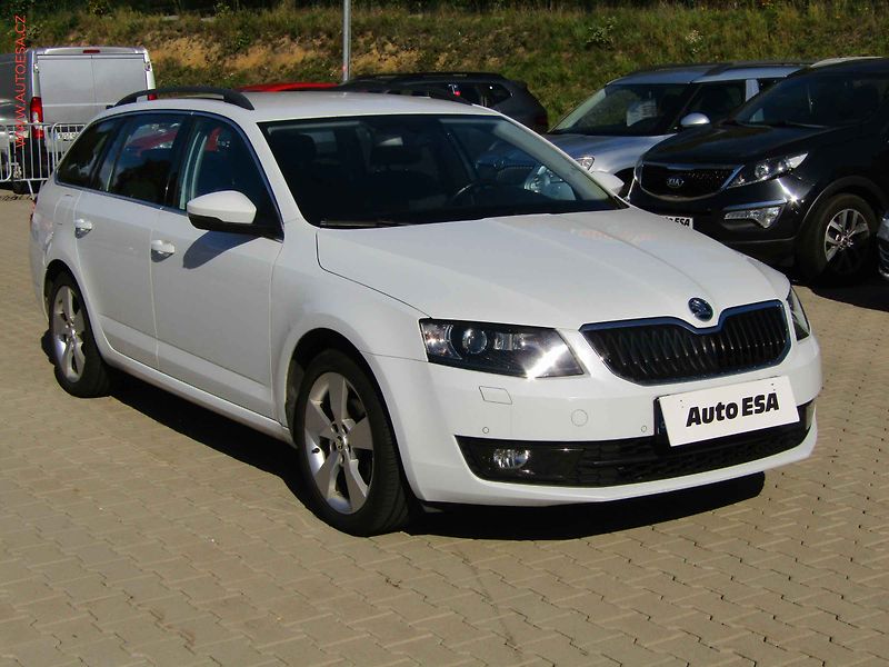 Škoda Octavia (2016) 1.6 TDi, ČR, Bixen, AC - fotografie inzerátu