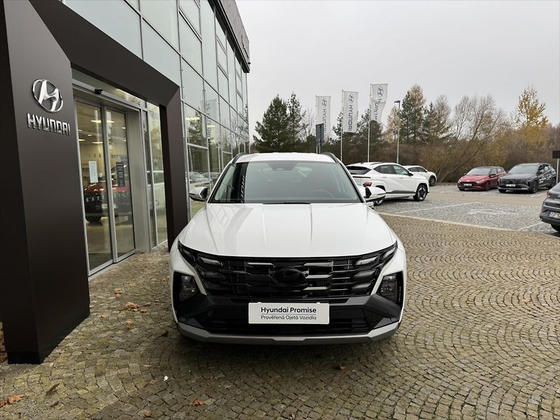 Hyundai Tucson 1,6 25 1,6 TGDI DCT 2WD STYLE - fotka 2 z 11