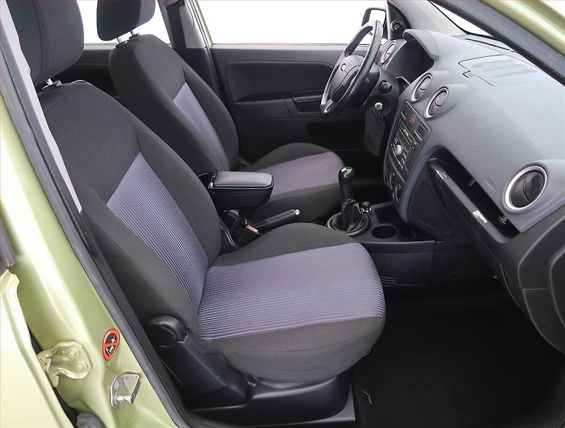 Ford Fusion (2007) 1.4, po STK, v provozu - fotka 9 z 16