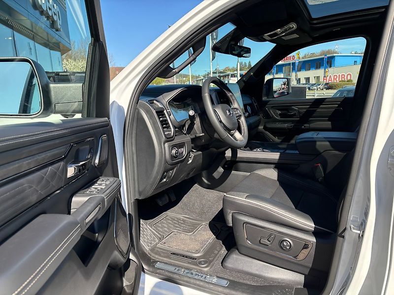 Dodge RAM 3.0 I6 548k LIMITED NIGHT RAMB - fotka 24 z 88