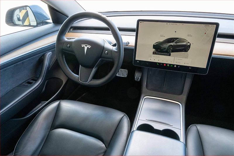 Tesla Model 3 (2022) Standard Range LFP, SoH 93% - fotka 7 z 20
