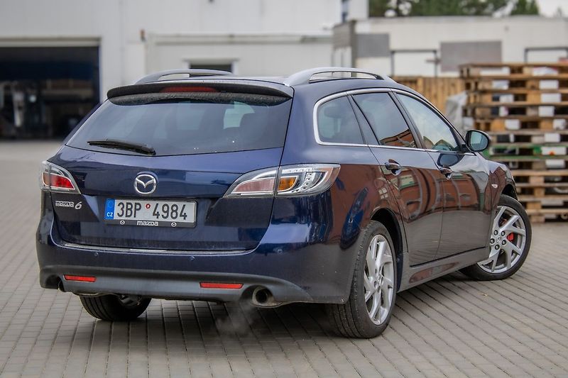 Mazda 6 GH 2010 114kW - fotka 4 z 29