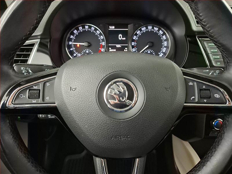 Škoda Fabia (2016) 1.4 TDI, Tempomat - fotka 16 z 18
