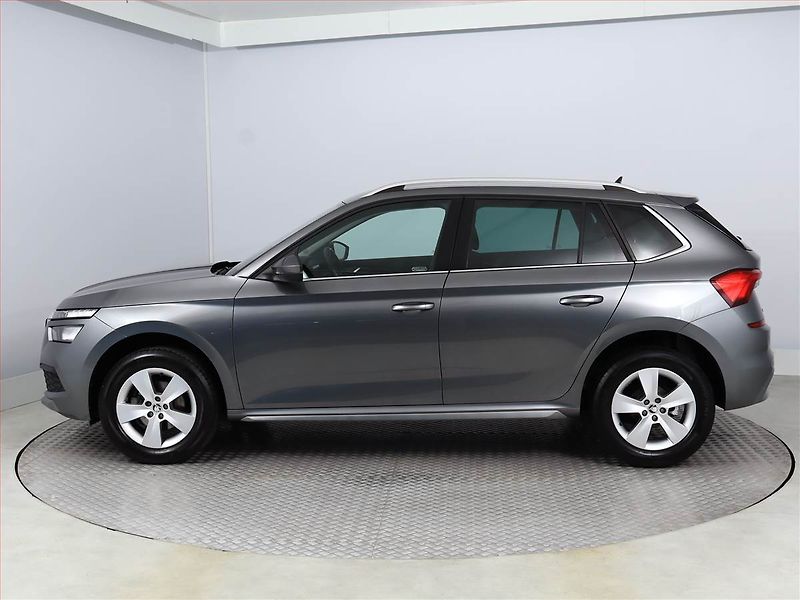 Škoda Kamiq (2023) Style 1.0 TSI - fotka 3 z 17