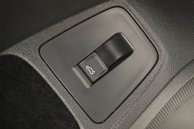 Volkswagen Tiguan Allspace (2022) 2.0 TDI - fotka 22 z 28