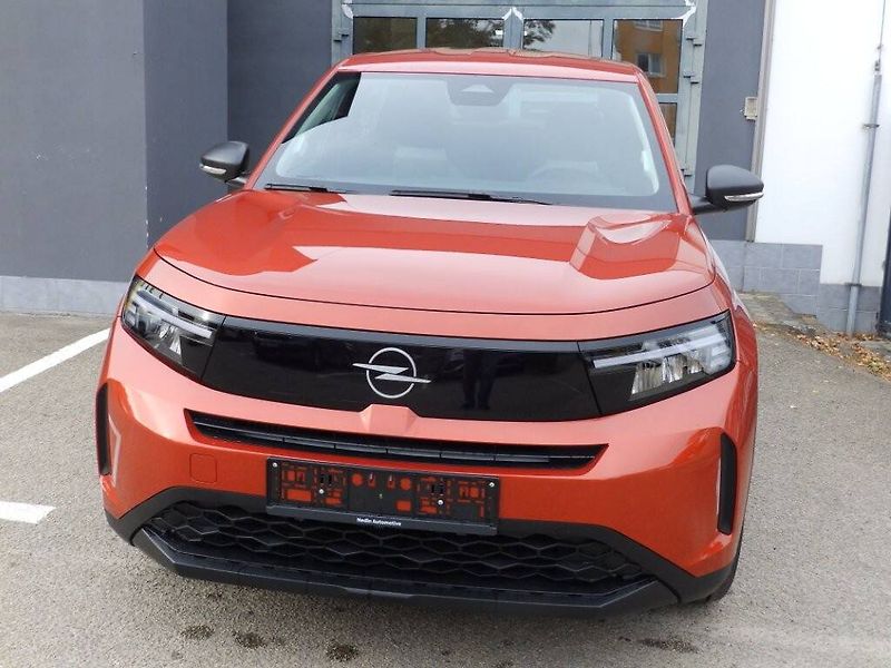 Opel Frontera (2026) Edition Hybrid 1.2Turbo - fotka 3 z 30