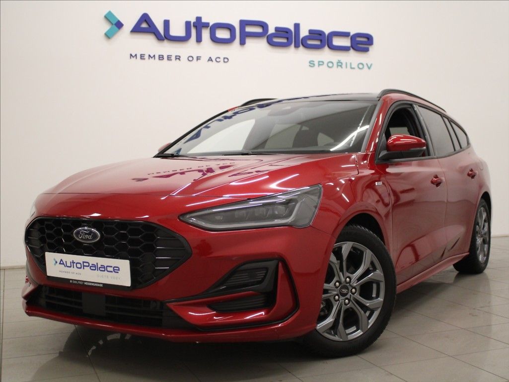 Ford Focus 1,0 EB 115kW AT ST  PANO.15tkm