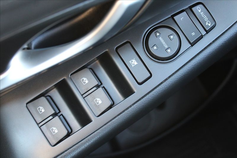 Hyundai i30 1,4 T-GDI  NOVÉ V ČR,1.MAJITEL - fotka 22 z 41