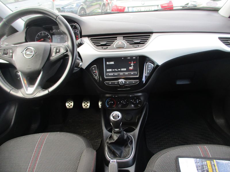 Opel Corsa (2018) 1,4 Color Edition / Cebia - fotka 7 z 12