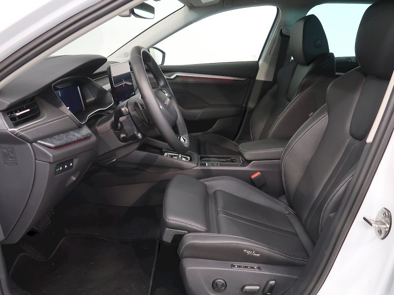 Škoda Octavia (2026) EXCLUSIVE 2.0TDI 110KW DSG NAV - fotka 13 z 48