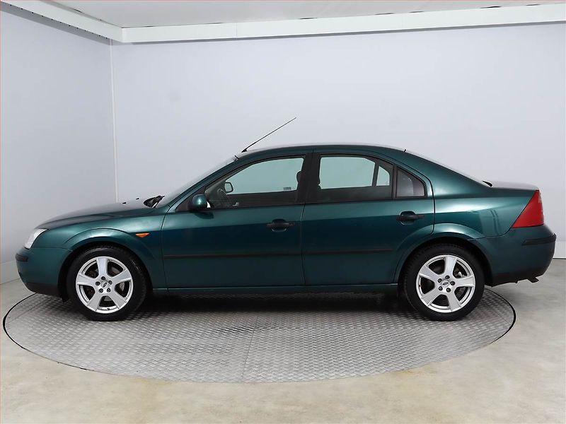 Ford Mondeo (2002) 1.8 16V, po STK, Klima - fotka 3 z 12