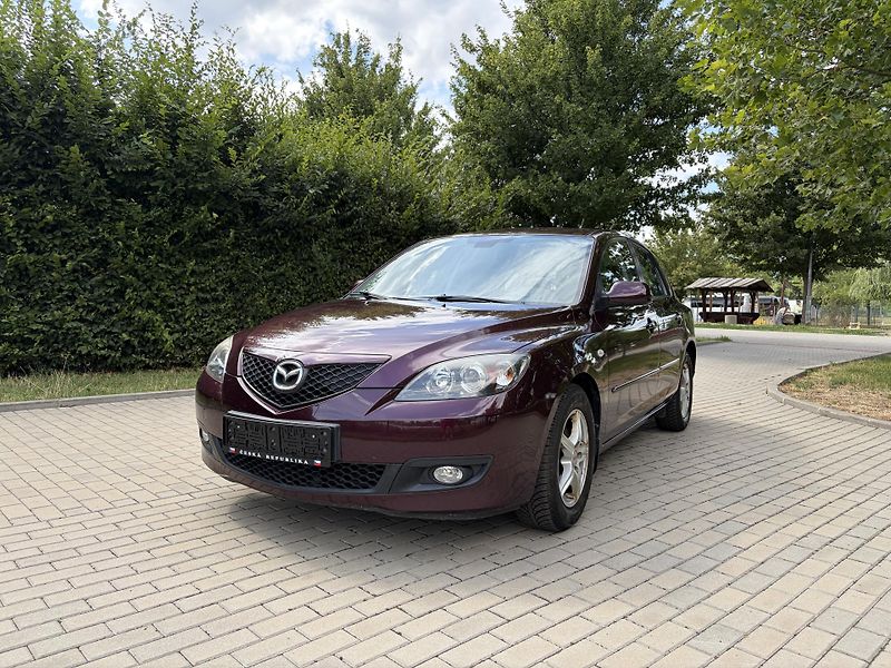 Mazda 3 1.6 Sport Active - fotka 1 z 29