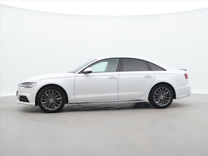Audi A6 3,0 TDI 200kW Quattro CZ DPH - fotka 4 z 28