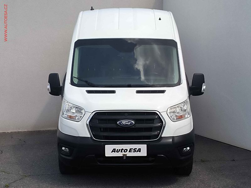 Ford Transit (2021) 2.0TDCi L3H3 6míst, Trend - fotka 2 z 19