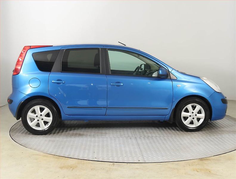 Nissan Note (2006) 1.4, servisované - fotka 6 z 18