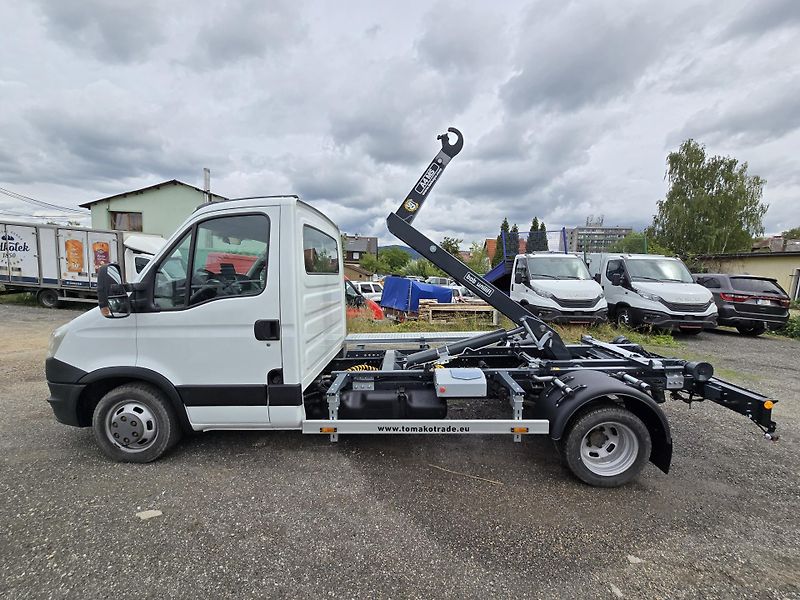Iveco Daily (2012) Hákový nosič - fotka 6 z 15