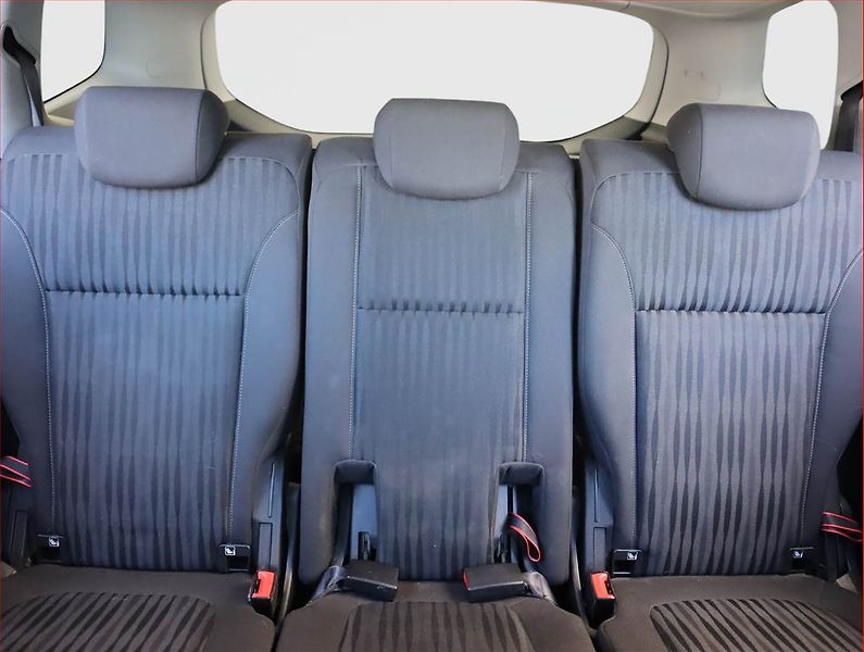 Opel Zafira (2018) 1.4 Turbo, Serv.kniha - fotka 10 z 17
