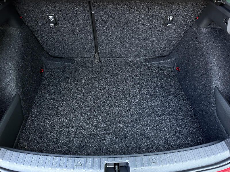 Škoda Scala 1.0TSi DSG Monte Carlo 116PS M - fotka 41 z 42