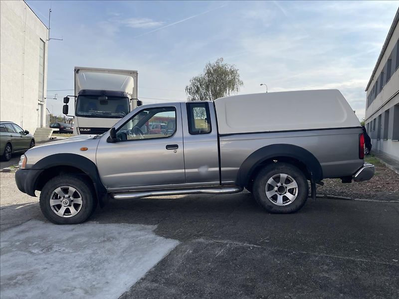 Nissan Navara 2,5  98 kW*King Cab*nová STK - fotka 8 z 28