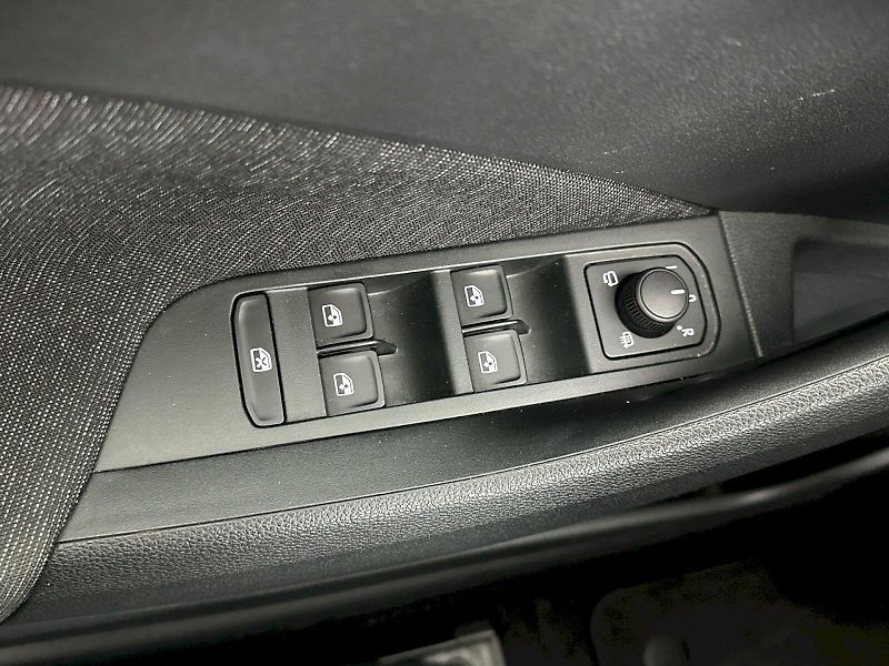 Škoda Scala (2023) DSG 1.5TSI 110kW Style Plus - fotka 24 z 28