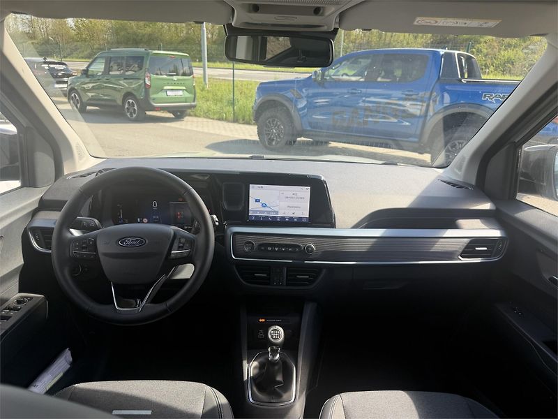 Ford Tourneo Courier Active, Tourneo, 1.0 EcoBoost - fotka 13 z 20