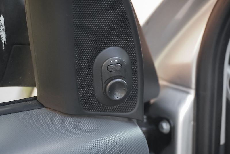 Smart Forfour (2006) 1.3 70kw PASSION - fotka 29 z 29