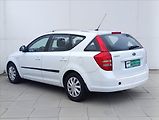 Kia Ceed 1,6 CVVT Aut. klimatizace ČR - náhled 11